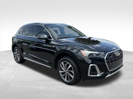 2023 Audi Q5 45 S line Premium
