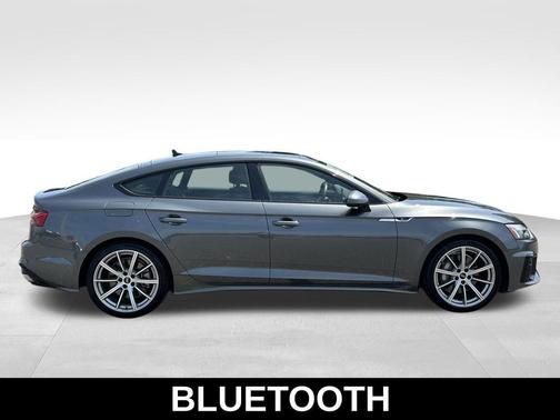 Daytona Gray Pearl Effect 2025 Audi A5 Sportback 45 S Line Premium