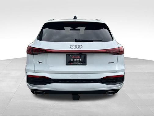 2025 Audi Q5 Premium Plus