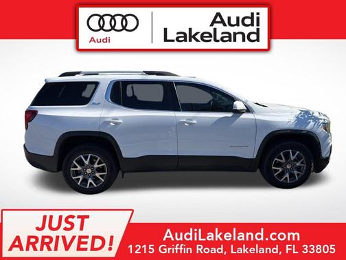 2023 GMC Acadia AWD SLT