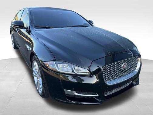 2016 Jaguar XJ XJL Portfolio