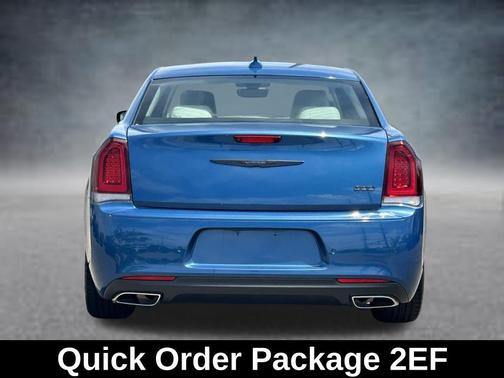 Frostbite 2023 Chrysler 300 Touring