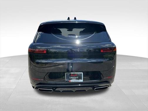 2024 Land Rover Range Rover Sport SE