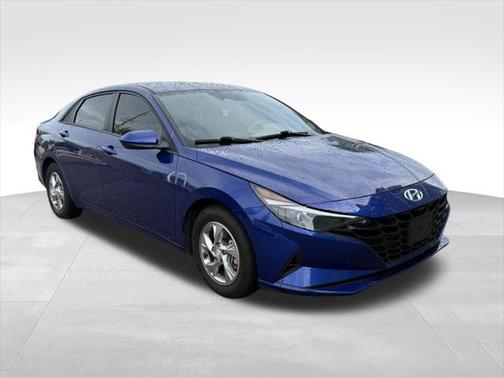 2021 Hyundai ELANTRA SE