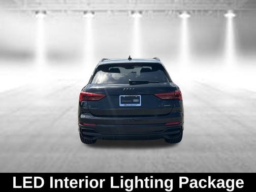 Mythos Black Metallic 2025 Audi Q3 Premium 45 TFSI S line quattro Tiptronic