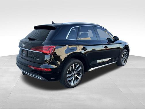 2021 Audi Q5 45 Premium