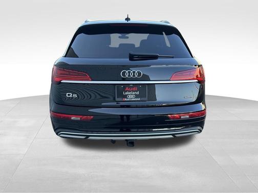 2021 Audi Q5 45 Premium