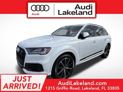 2024 Audi Q7 55 Premium Plus