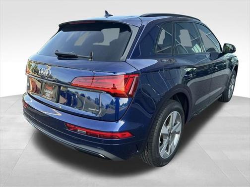 2025 Audi Q5 40 Premium