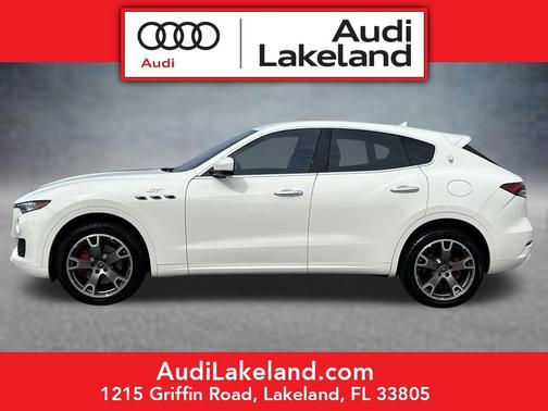Bianco 2023 Maserati Levante GT