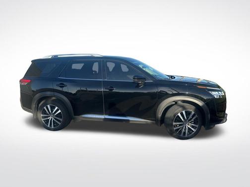 2023 Nissan Pathfinder Platinum 4WD