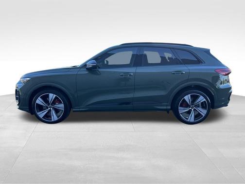 2025 Audi SQ5 3.0T Premium Plus