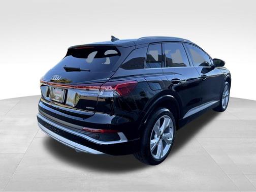 2023 Audi Q4 e-tron Premium Plus 50 quattro