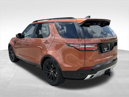 2020 Land Rover Discovery Landmark Edition