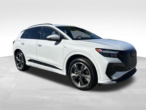 2023 Audi Q4 e-tron Premium Plus 50 quattro