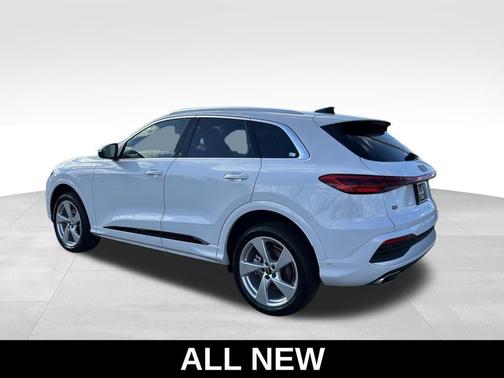 2025 Audi Q5 Premium Plus TFSI quattro S tronic