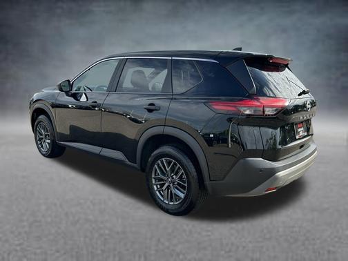 Super Black 2023 Nissan Rogue S