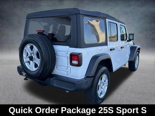 Bright White Clearcoat 2022 Jeep Wrangler Unlimited Sport