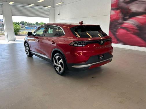 Crimson Red Metallic 2025 VinFast VF 8 Eco