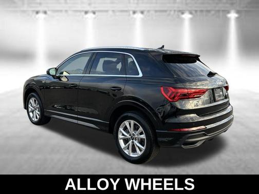Black Metallic 2025 Audi Q3 Premium 45 TFSI S line quattro Tiptronic