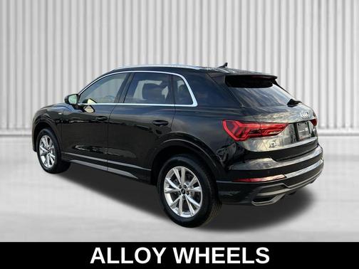 Black Metallic 2025 Audi Q3 Premium 45 TFSI S line quattro Tiptronic