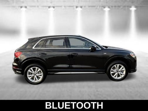 Black Metallic 2025 Audi Q3 Premium 45 TFSI S line quattro Tiptronic