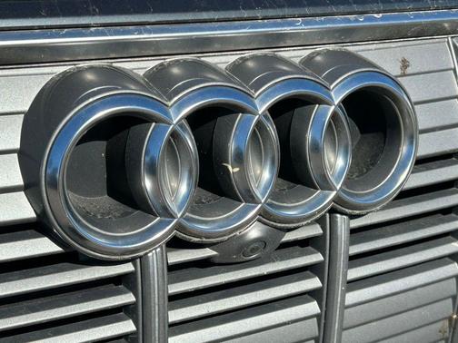 2019 Audi e-tron Premium Plus