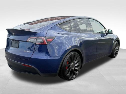 2023 Tesla Model Y Performance Dual Motor All-Wheel Drive