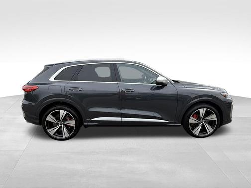 2025 Audi SQ5 3.0T Premium Plus