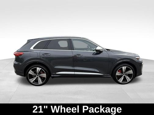 2025 Audi SQ5 3.0T Premium Plus