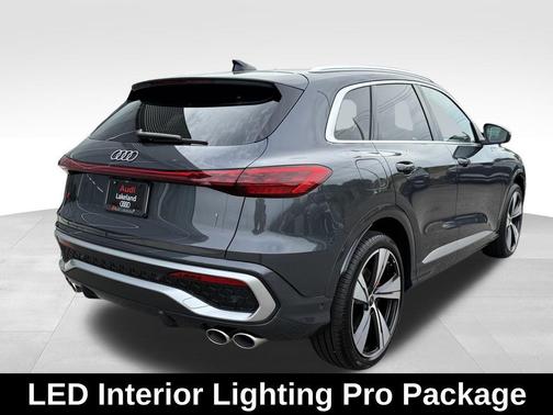 2025 Audi SQ5 3.0T Premium Plus