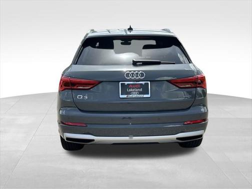 2022 Audi Q3 40 Premium