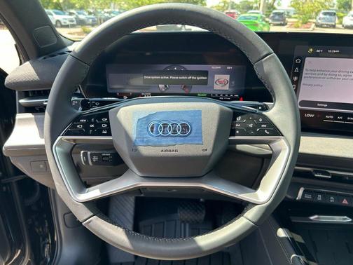 Mythos Black Metallic 2026 Audi Q3 TFSI quattro S tronic