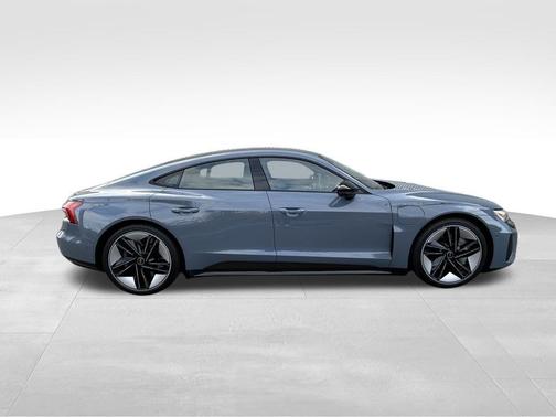 2023 Audi RS e-tron GT quattro