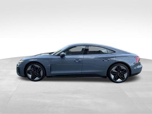2023 Audi RS e-tron GT quattro