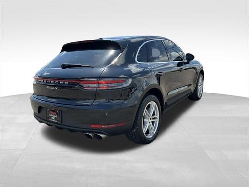 2021 Porsche Macan Base