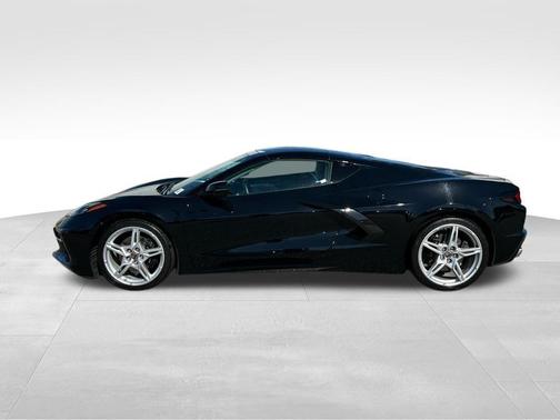 2025 Chevrolet Corvette Stingray w/3LT