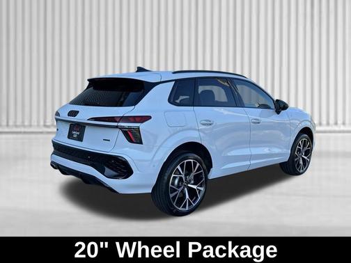Glacier White Metallic 2026 Audi Q3 TFSI quattro S tronic