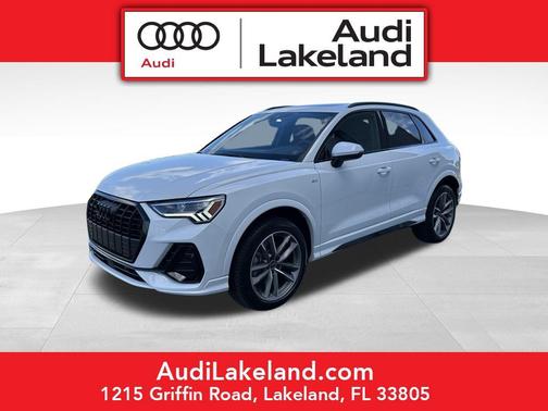 2025 Audi Q3 Premium 45 TFSI S line quattro Tiptronic