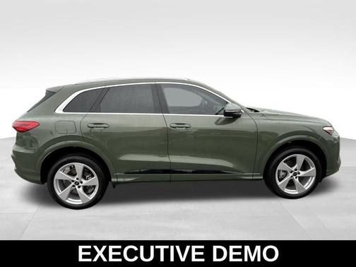 2025 Audi Q5 Premium Plus TFSI quattro S tronic