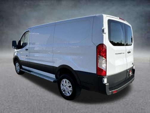 Oxford White 2025 Ford Transit-250 Base