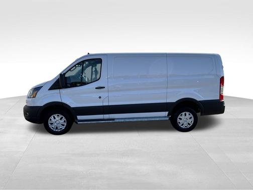 Oxford White 2025 Ford Transit-250 Base