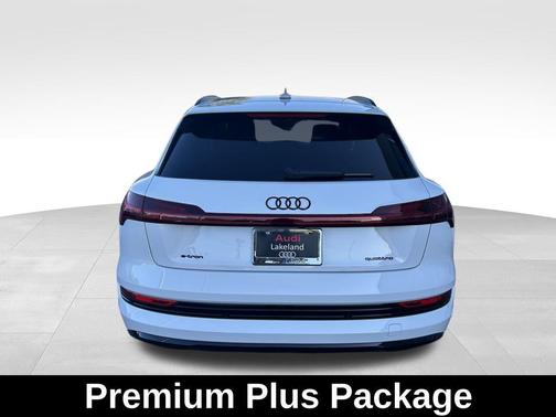 2023 Audi e-tron Premium Plus quattro