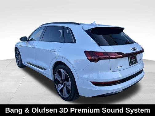 2023 Audi e-tron Premium Plus quattro