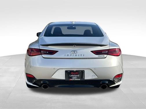 2017 INFINITI Q60 3.0t Red Sport 400