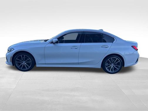 White Metallic 2019 BMW 330 330i