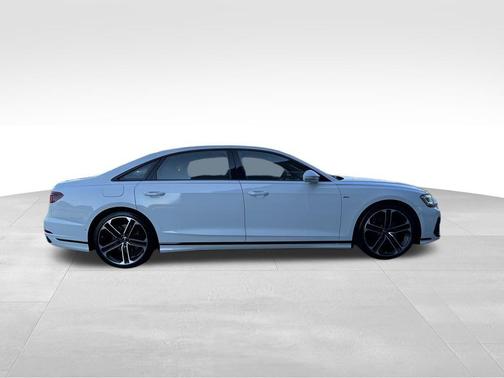 2025 Audi A8 L 55 TFSI quattro Tiptronic