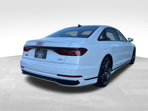 2025 Audi A8 L 55 TFSI quattro Tiptronic