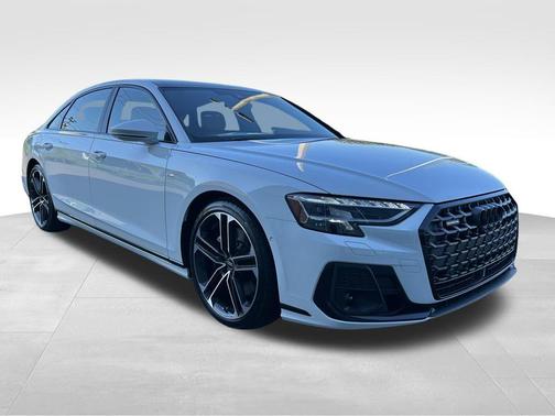 2025 Audi A8 L 55 TFSI quattro Tiptronic