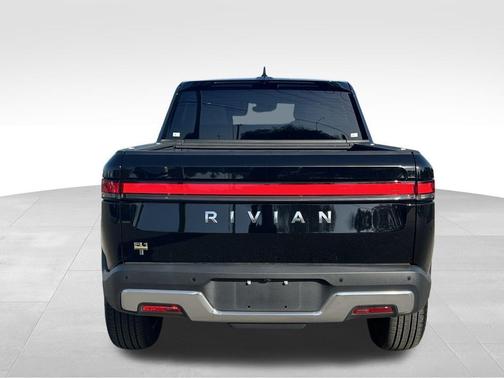 2022 Rivian R1T Adventure
